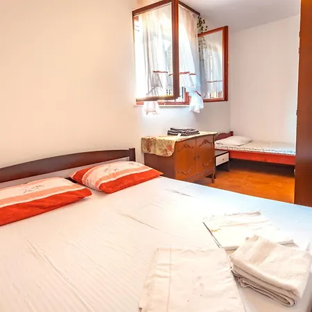 Diving In Apartman Split