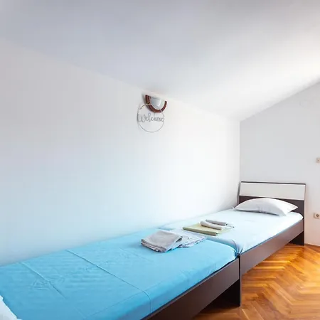 Diving In Apartman Split