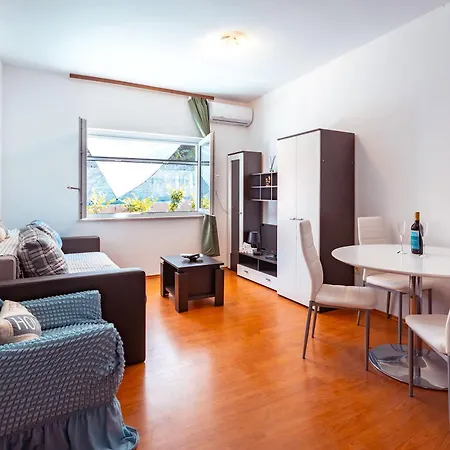 Diving In * 스플리트