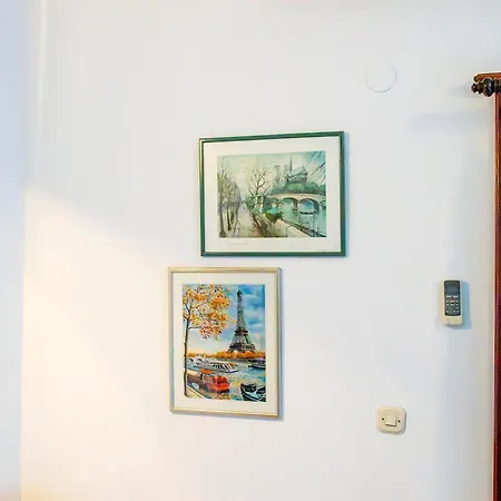 Diving In Apartment *