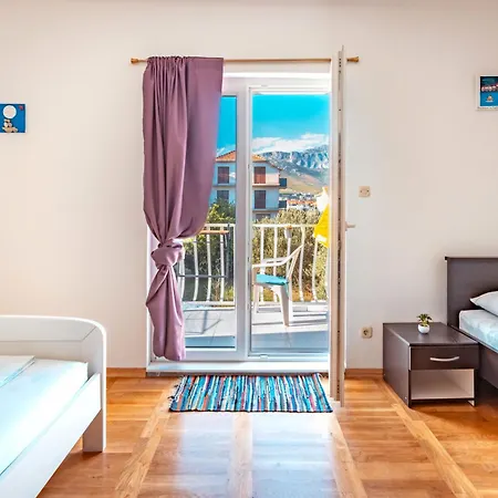 Diving In Apartment *